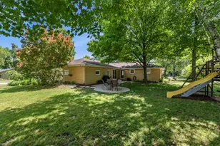 2404 Skyline Dr, West Bend, WI 53090 - Photo 36