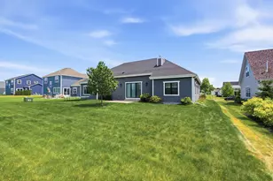 10163 S Woodside Ct, Franklin, WI 53132 - Photo 56