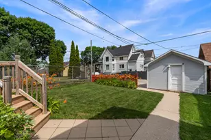 810 E Lincoln Ave, Milwaukee, WI 53207 - Photo 36
