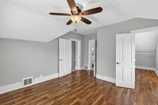 810 E Lincoln Ave, Milwaukee, WI 53207 - Photo 26