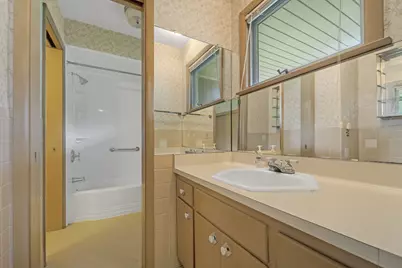 13955  Marcella Ave, Elm Grove, WI 53122 - Photo 14