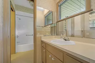 13955 Marcella Ave, Elm Grove, WI 53122 - Photo 14