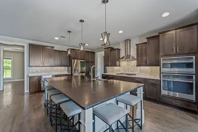 W79N423  Ridgeway Ln, Cedarburg, WI 53012 - Photo 10