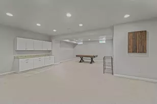 W79N423 Ridgeway Ln, Cedarburg, WI 53012 - Photo 44