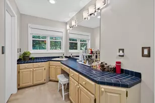225 E Ravine Baye Rd, Bayside, WI 53217 - Photo 40