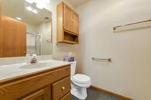 206 Bur Oak Ln, Grafton, WI 53024 - Photo 10