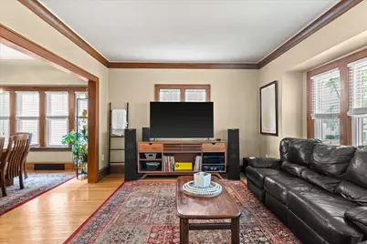 2130 N 62nd St, Wauwatosa, WI 53213 - Photo 10