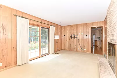 18571 W Hillcrest Dr, New Berlin, WI 53146 - Photo 36