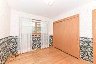 18571 W Hillcrest Dr, New Berlin, WI 53146 - Photo 28