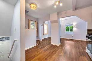 2202 S 68th St, West Allis, WI 53219 - Photo 4
