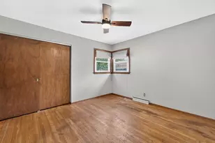 6520 N 54th St, Milwaukee, WI 53223 - Photo 10