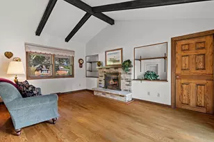 4972 S 65th St, Greenfield, WI 53220 - Photo 2