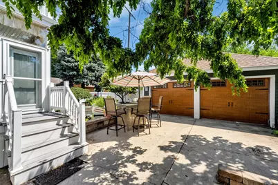 1037  College Ave, Racine, WI 53403 - Photo 10