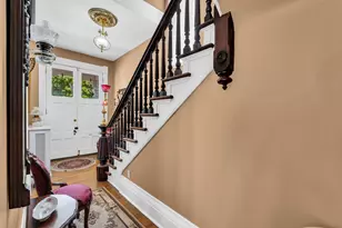 1037 College Ave, Racine, WI 53403 - Photo 18