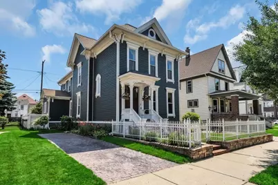 1037  College Ave, Racine, WI 53403 - Photo 6