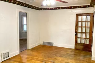 1313 N 38th St, Milwaukee, WI 53208 - Photo 8