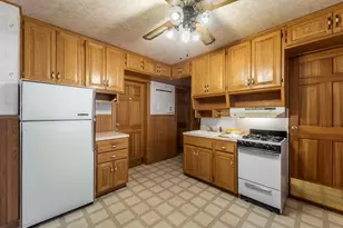 1218 S 64th St, West Allis, WI 53214 - Photo 8
