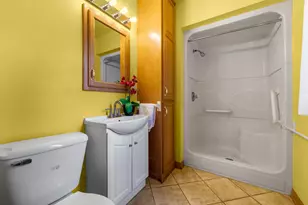 1218 S 64th St, West Allis, WI 53214 - Photo 6