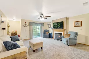 1926 Parknoll Ln, Port Washington, WI 53074 - Photo 6