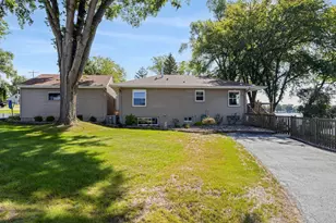 21741 118th St, Salem Lakes, WI 53104 - Photo 6