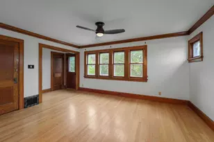 2718 S Lenox St, Milwaukee, WI 53207 - Photo 16