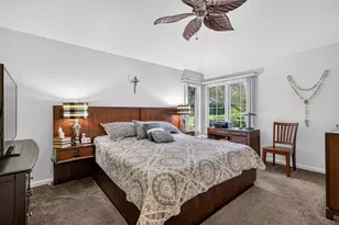 8779 Woodbridge Dr, Greendale, WI 53129 - Photo 18