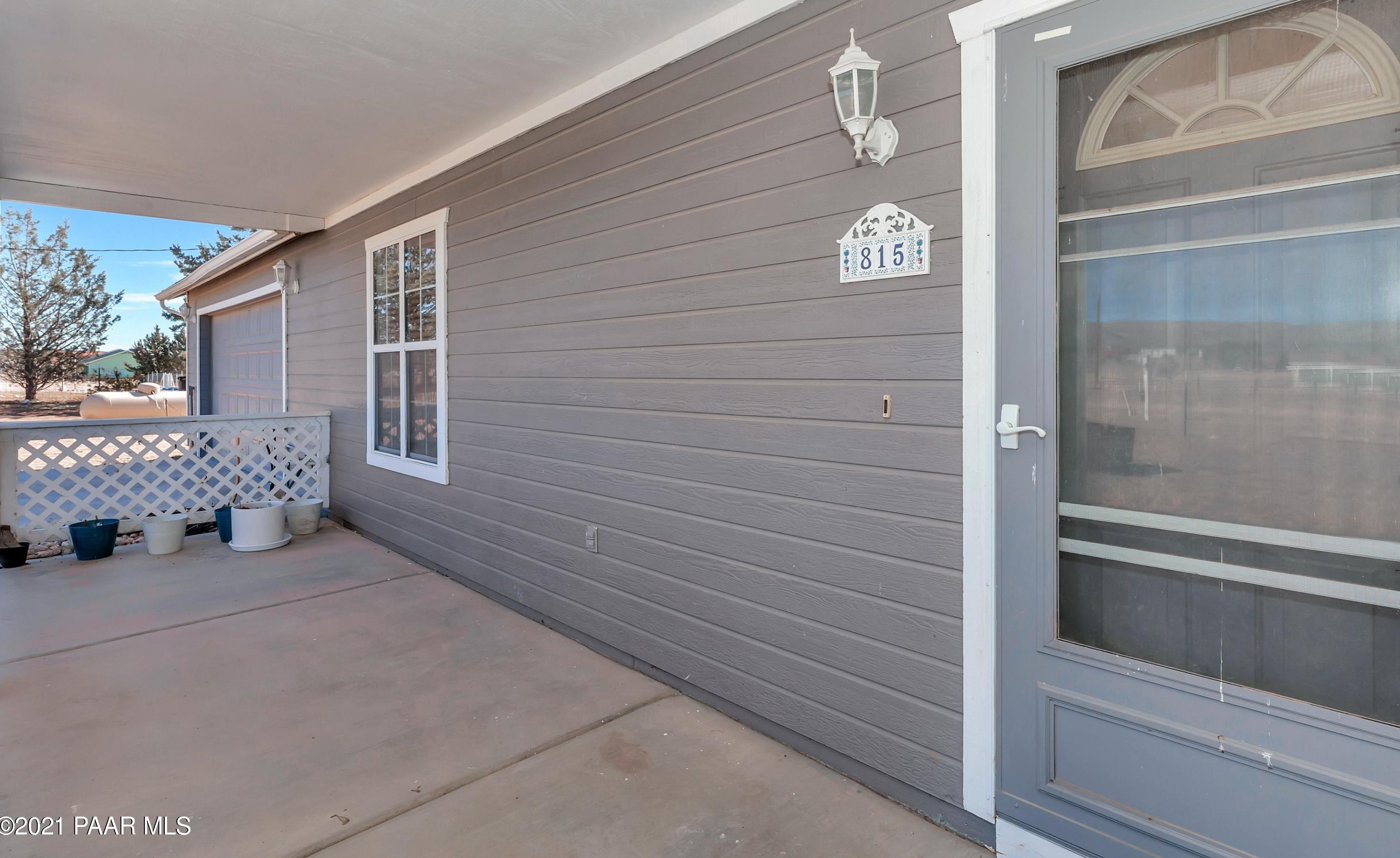 815 Ahonen Rd, Paulden, AZ 86334-2850