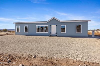 24542 N Shooters Pass, Paulden, AZ 86334 - Photo 1