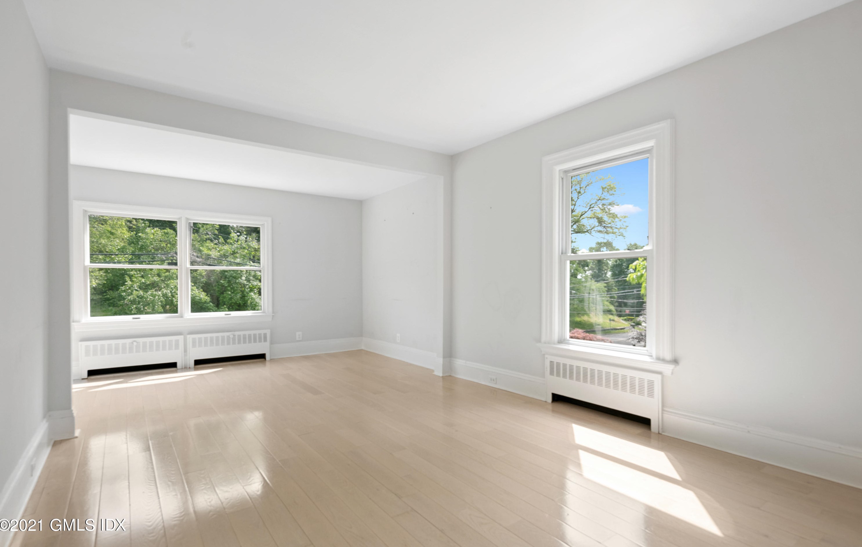 14 Byram Shore Rd #1, Greenwich, CT 06830