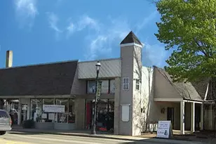 10 E Main St, East Dundee, IL 60118 - Photo 1