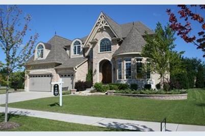 2451 Sharon Court - Photo 1