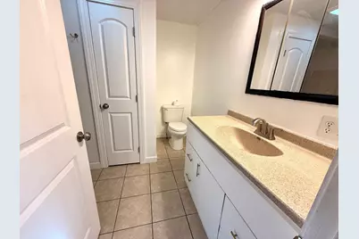 107 W Main Street, Earlville, IL 62932 - Photo 6