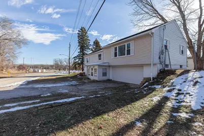 501 S 3rd Street, Colona, IL 61241 - Photo 2