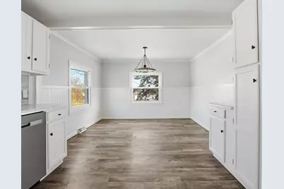 501 S 3rd Street, Colona, IL 61241 - Photo 10