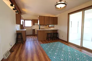 1720 E Lawn Dr, Savanna, IL 61074 - Photo 8