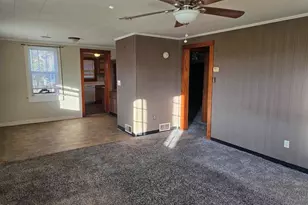 550 Old Broughton Rd, Eldorado, IL 62930 - Photo 10