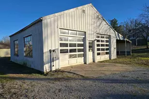 550 Old Broughton Rd, Eldorado, IL 62930 - Photo 6