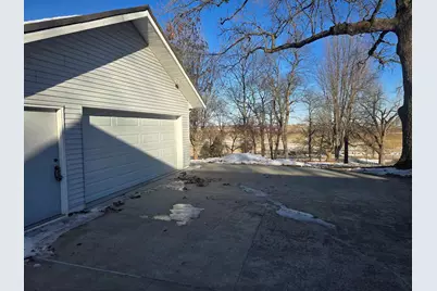 12719 Gardenplain Road, Morrison, IL 61270 - Photo 6