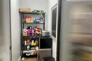 601 N 6th St, Vienna, IL 62995 - Photo 6