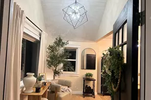 601 N 6th St, Vienna, IL 62995 - Photo 2