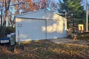 930 42nd St, New Boston, IL 61272 - Photo 12