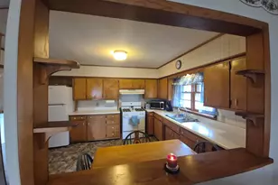 1428 S Granger St, Harrisburg, IL 62946 - Photo 8