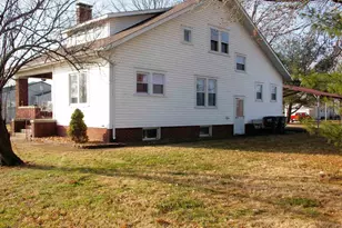 109 S Broadway St, Hoffman, IL 62250 - Photo 4