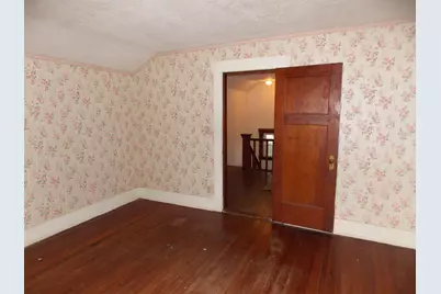 109 S Broadway Street, Hoffman, IL 62250 - Photo 16