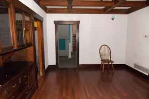 109 S Broadway St, Hoffman, IL 62250 - Photo 10