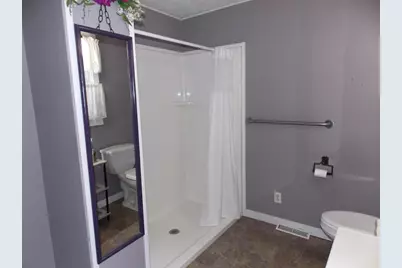 109 S Broadway Street, Hoffman, IL 62250 - Photo 12