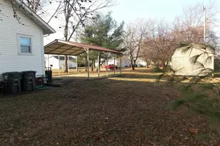 109 S Broadway St, Hoffman, IL 62250 - Photo 28