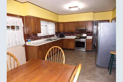 109 S Broadway Street, Hoffman, IL 62250 - Photo 6