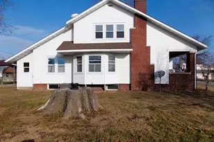 109 S Broadway St, Hoffman, IL 62250 - Photo 26