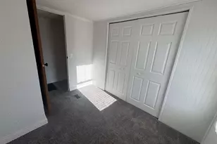 409 W 9th St, Sandoval, IL 62882 - Photo 14